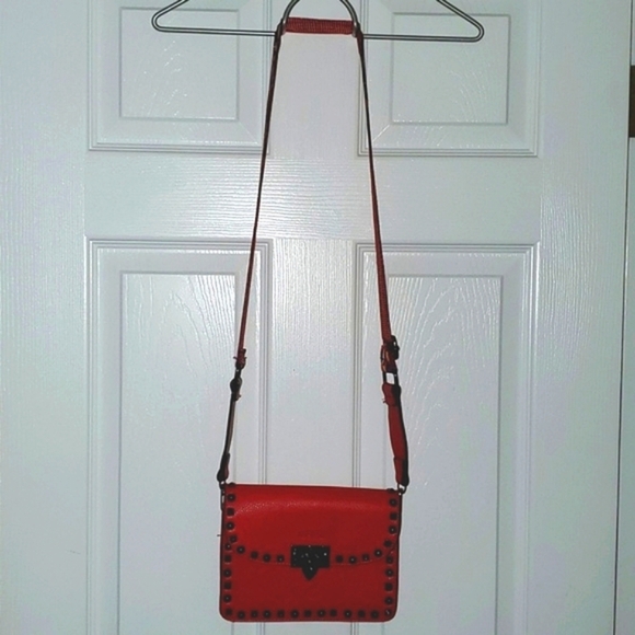 NWOT MERSI Ruby Crossbody Bag With 2 Adjustable Straps - Picture 13 of 16
